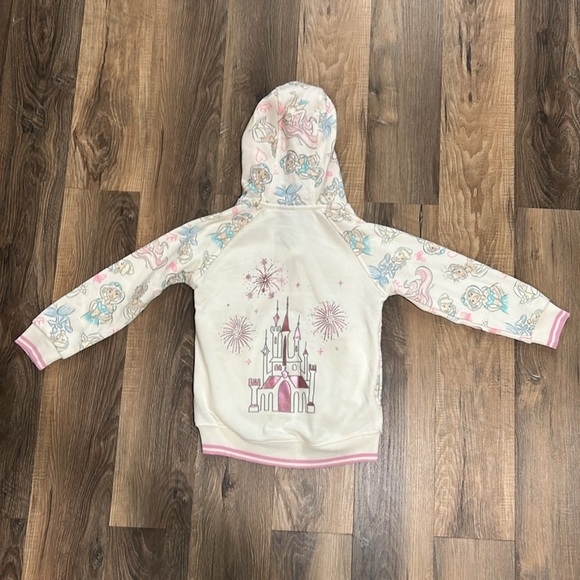 Disney princess jacket Girls size 7 Cream and pink zip up with castle zipper - Picture 9 of 16